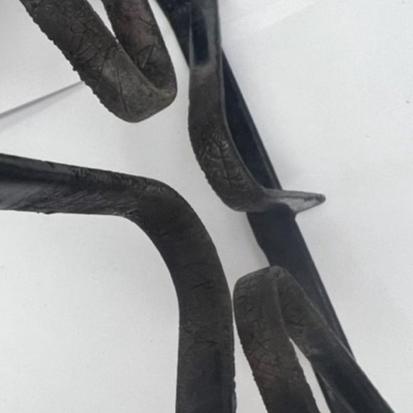 set of 4 used stove grates for gas stove black-model #JGBS04BPWTWH - Picture 3 of 3